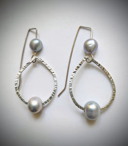 Earrings w pearl
